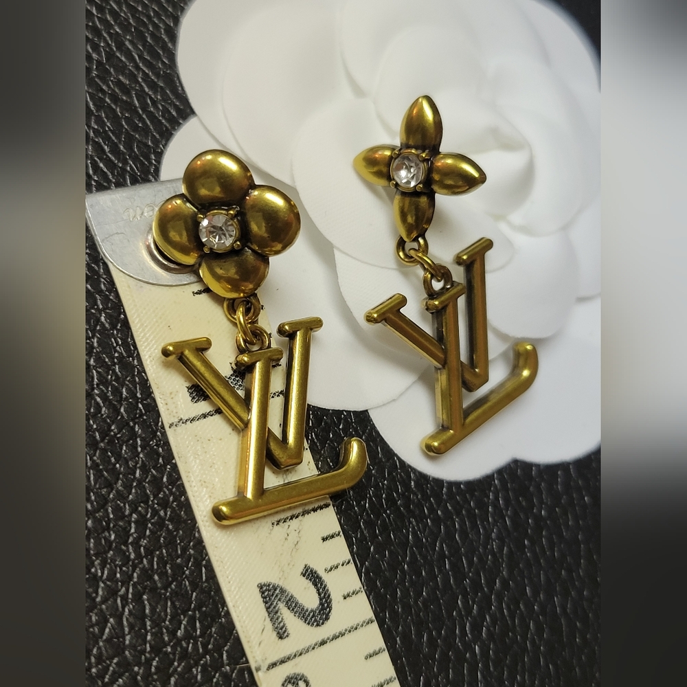 GWP Antique Gold LV Monogram Drop Earrings - Picture 3 of 3